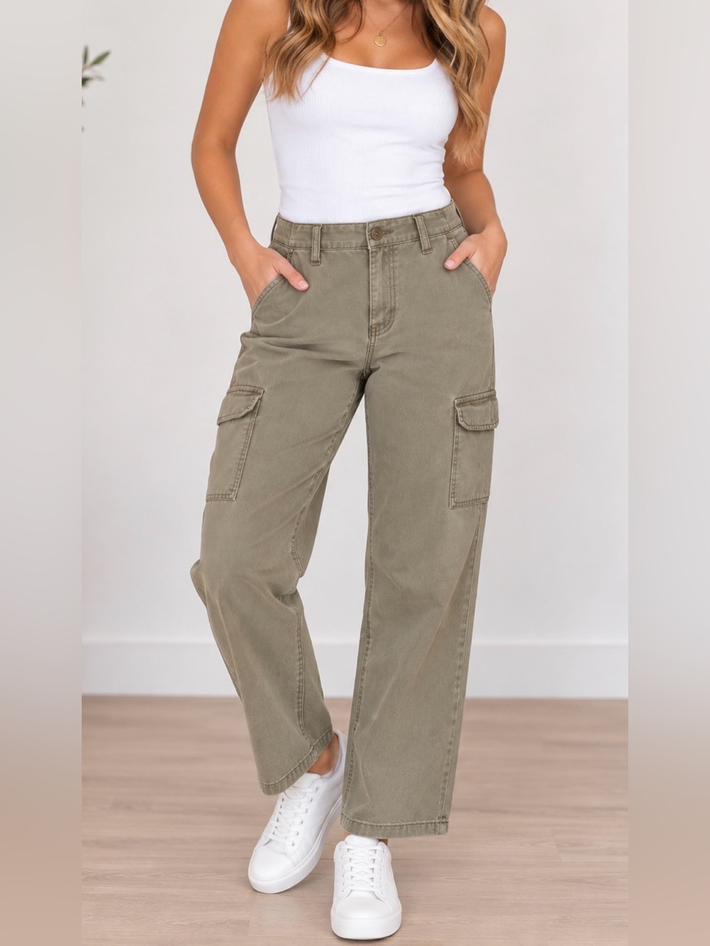 St John Bay woman’s Cargo Pants in Light Olive - Comfortable Casual Wear size 13